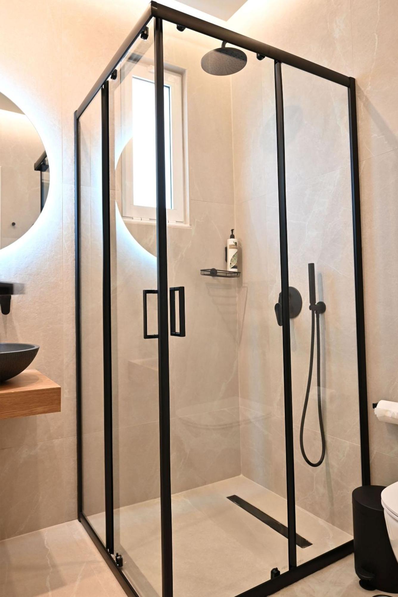 Rhotheon Suites In Ялисос Екстериор снимка