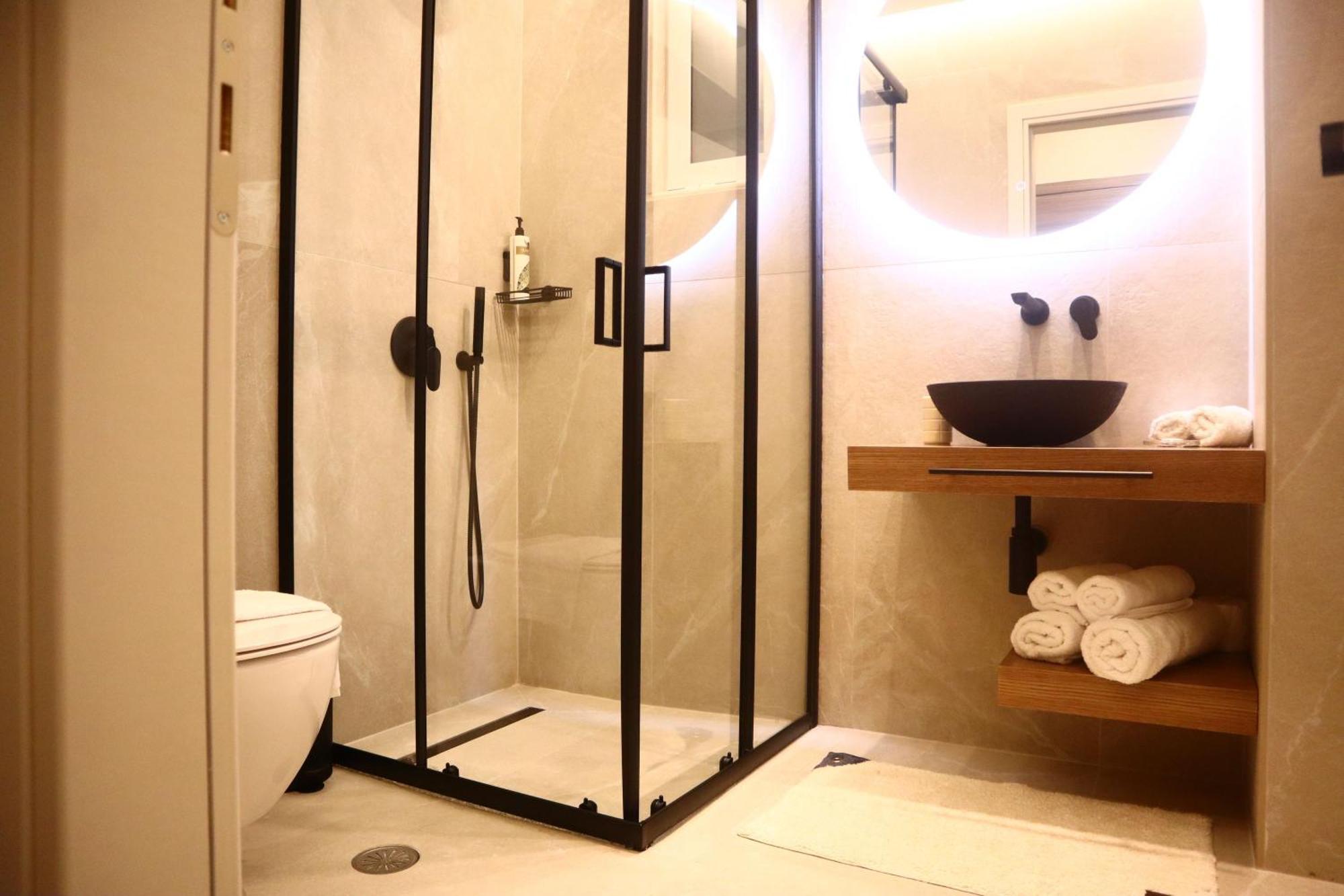 Rhotheon Suites In Ялисос Екстериор снимка